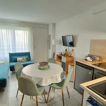 Pavillon T3 Climatise A 50m De La Avec Terrasse Et Parking Prive, Jusqu'a 4 Couchages - Fr-1-781-9 * Valras-Plage