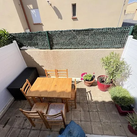 Prázdninový dům Pavillon T3 Climatise A 50m De La Avec Terrasse Et Parking Prive, Jusqu'a 4 Couchages - Fr-1-781-9